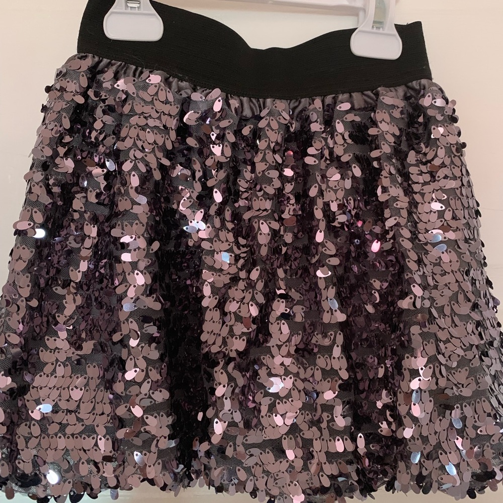 Sequence skirt , gorgeous silver color